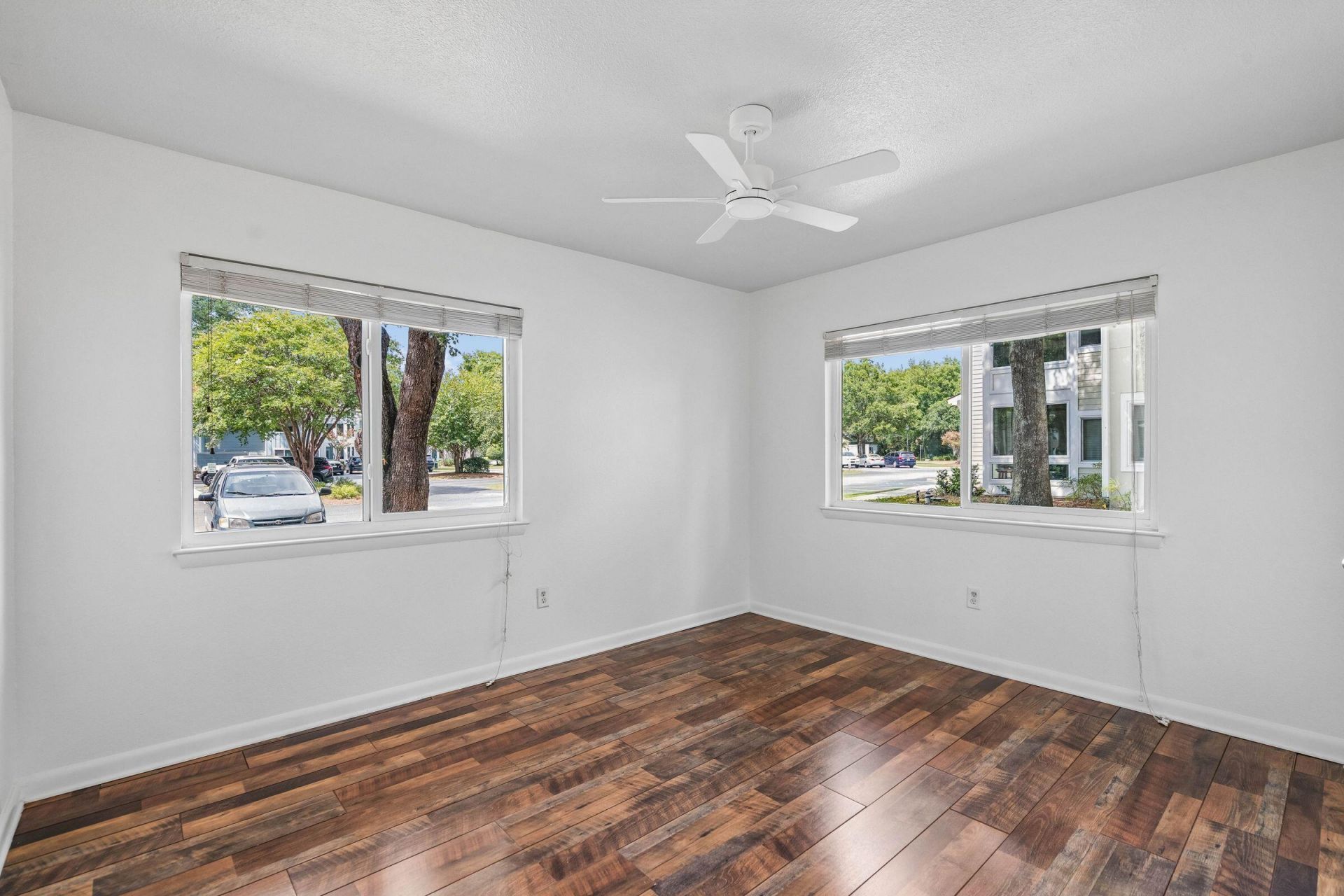 276 Alexandra Drive Photo 20