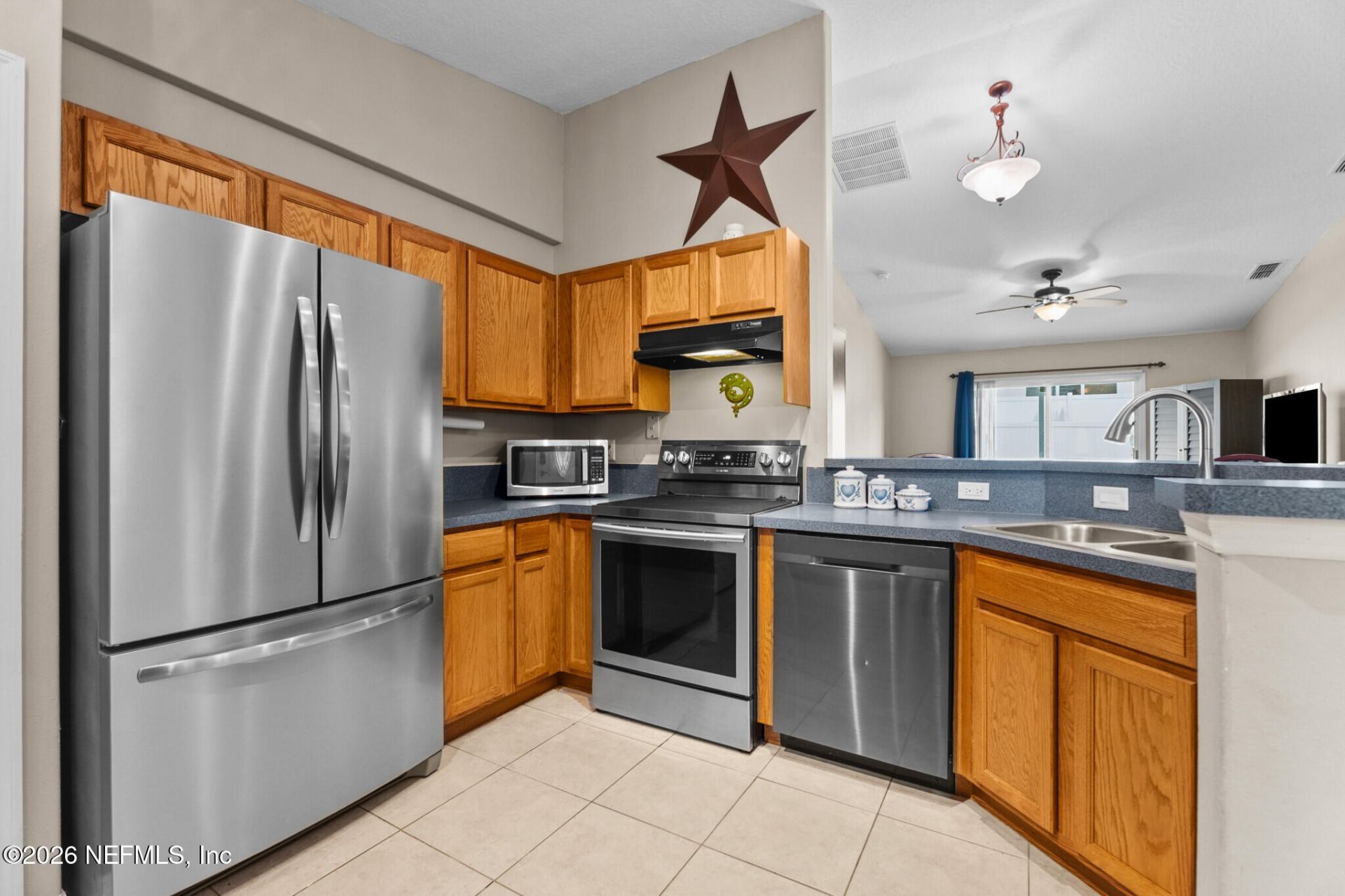 109 Village Drive, Welaka, FL 32193 Photo