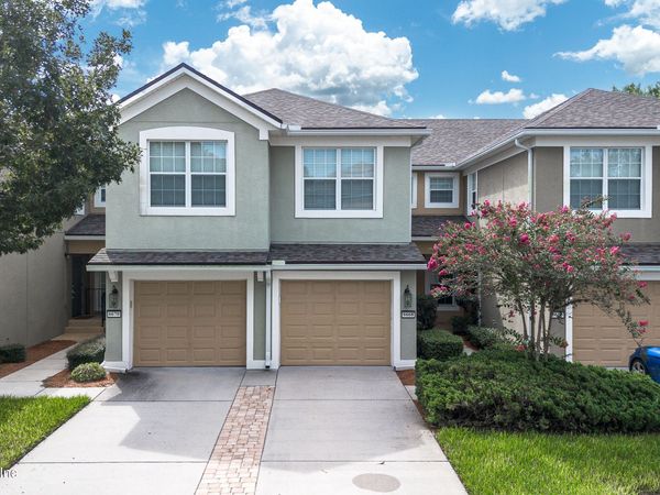 6668 WHITE BLOSSOM Circle, Unit 33F, Jacksonville, FL 32258