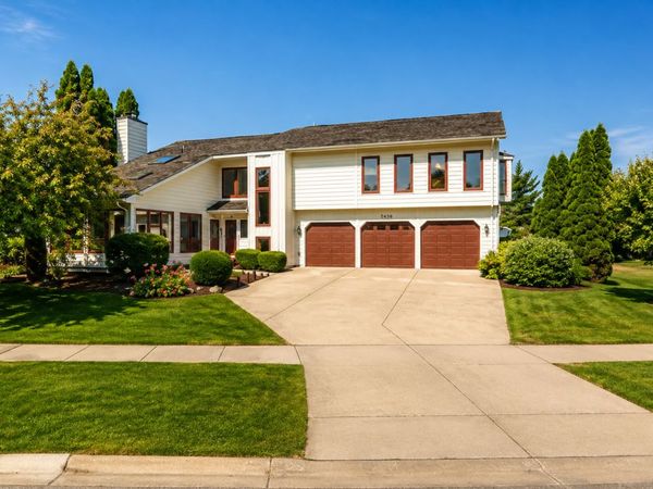 34191 N Horseshoe Lane , Gurnee, IL 60031