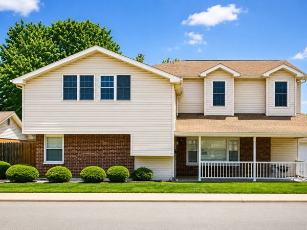 11536 S RIDGELAND Avenue , Worth, IL 60482