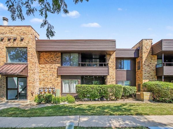1413 N Sterling Avenue , Unit 204, Palatine, IL 60067