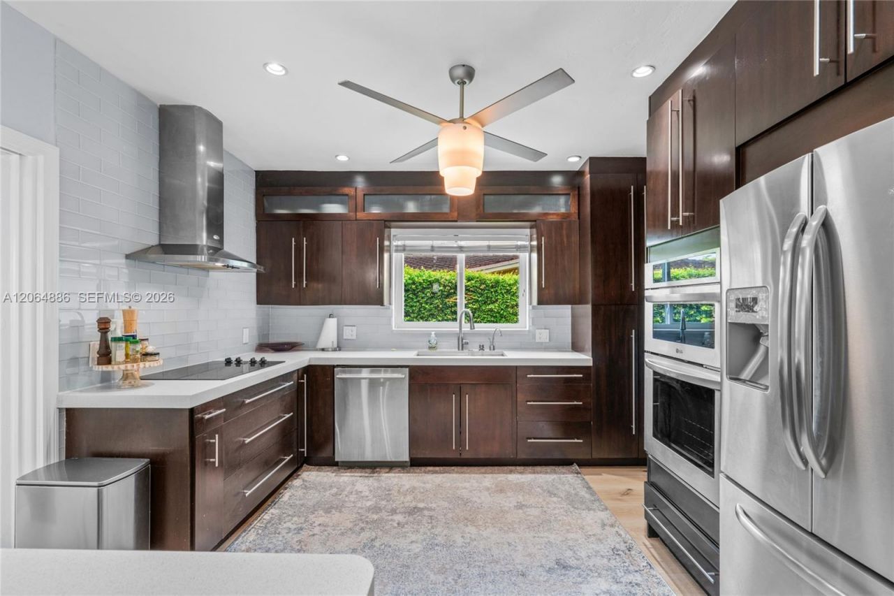 810 Venetia Ave, Coral Gables, FL 33134 Photo