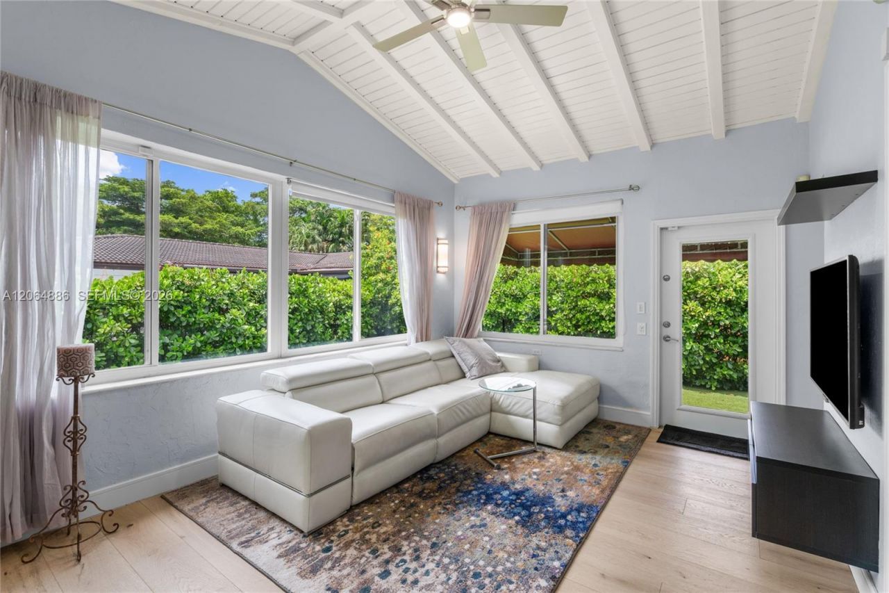 810 Venetia Ave, Coral Gables, FL 33134 Photo