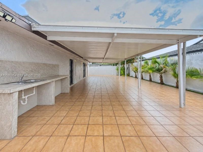 7961 W 6th Ave , Hialeah, FL 33014 Photo