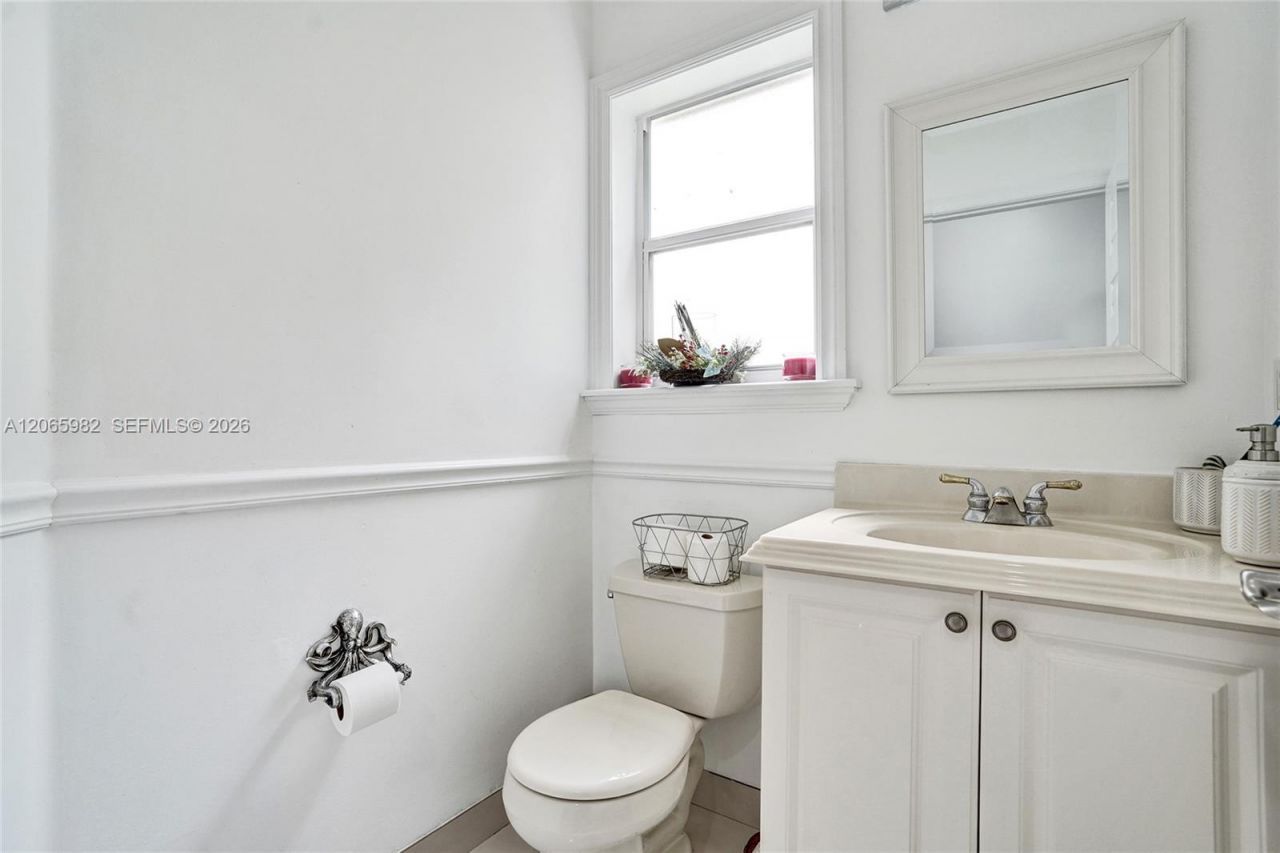 9078 Alexandra Cir, Wellington, FL 33414 Photo