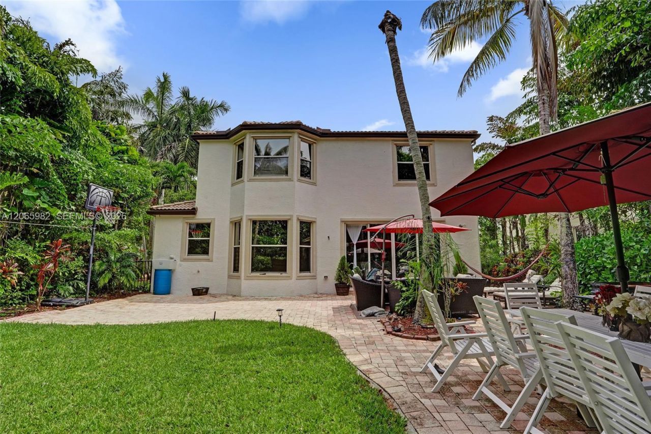 9078 Alexandra Cir, Wellington, FL 33414 Photo