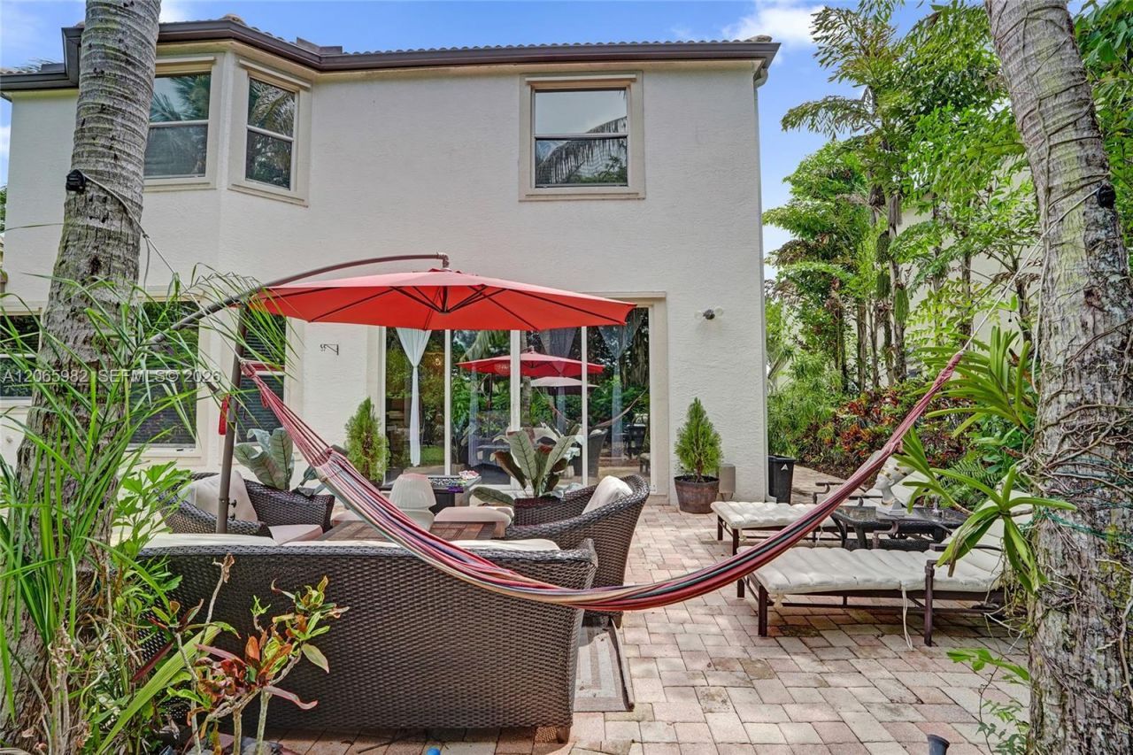 9078 Alexandra Cir, Wellington, FL 33414 Photo