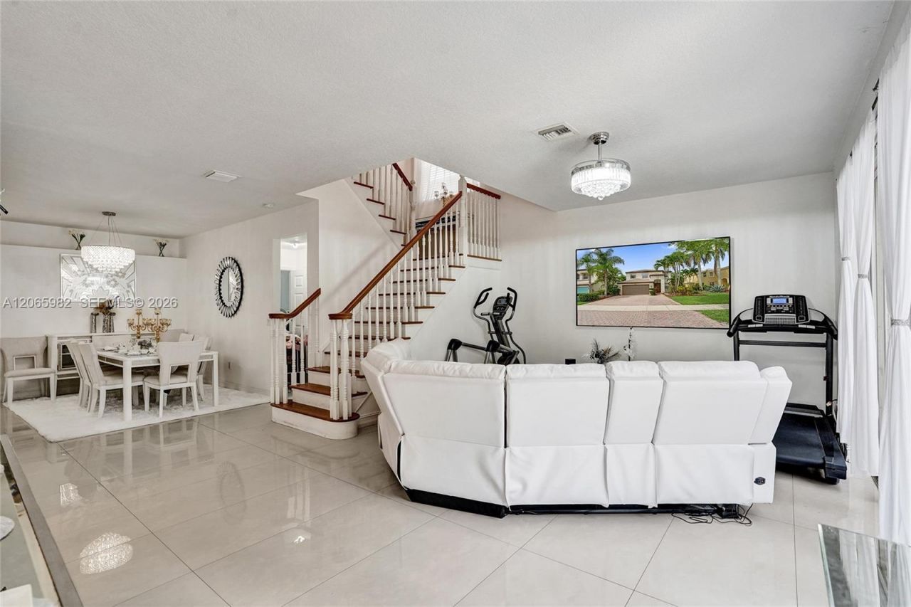 9078 Alexandra Cir, Wellington, FL 33414 Photo