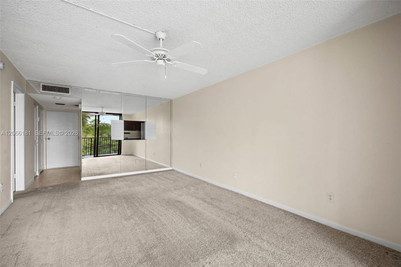 14211 N Kendall Dr, Unit 207E, Miami, FL 33186 Photo