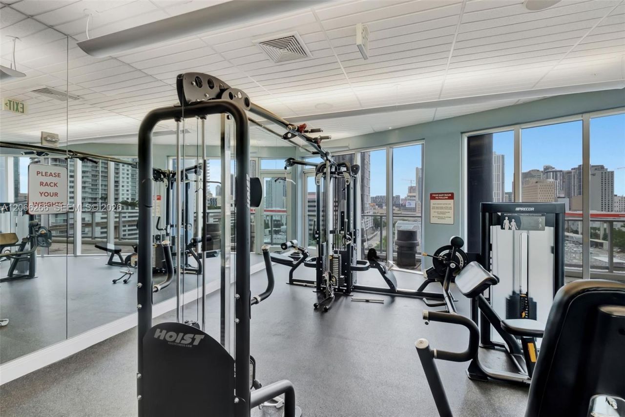 185 SW 7th St, Unit 3105, Miami, FL 33130 Photo