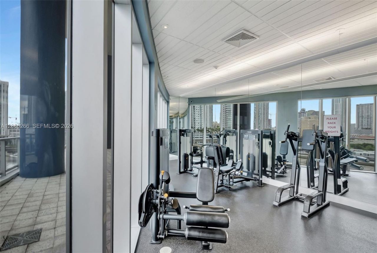 185 SW 7th St, Unit 3105, Miami, FL 33130 Photo