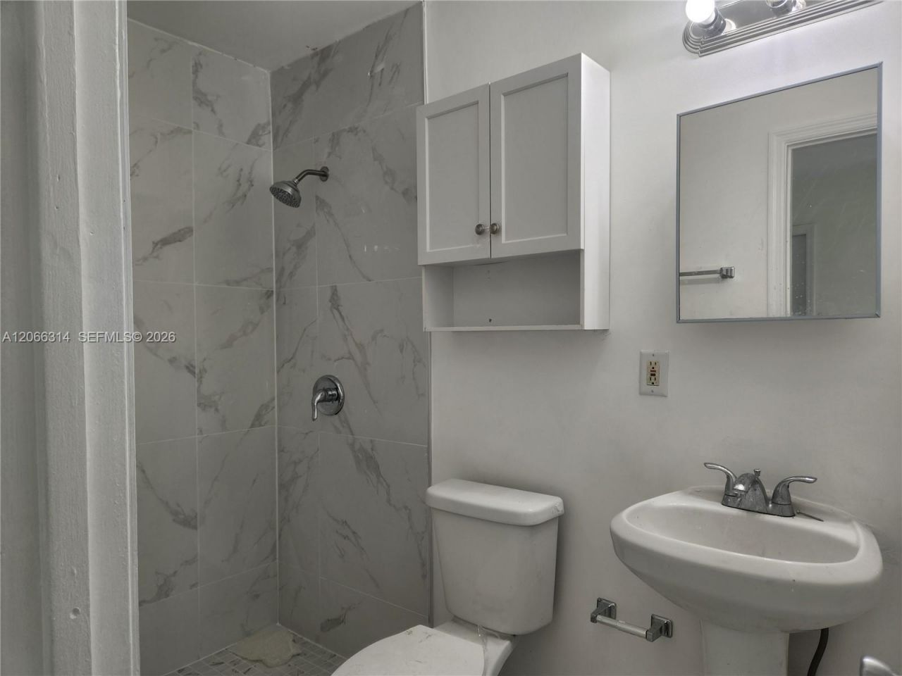Please Call For Address, Miami, FL 33150 Photo