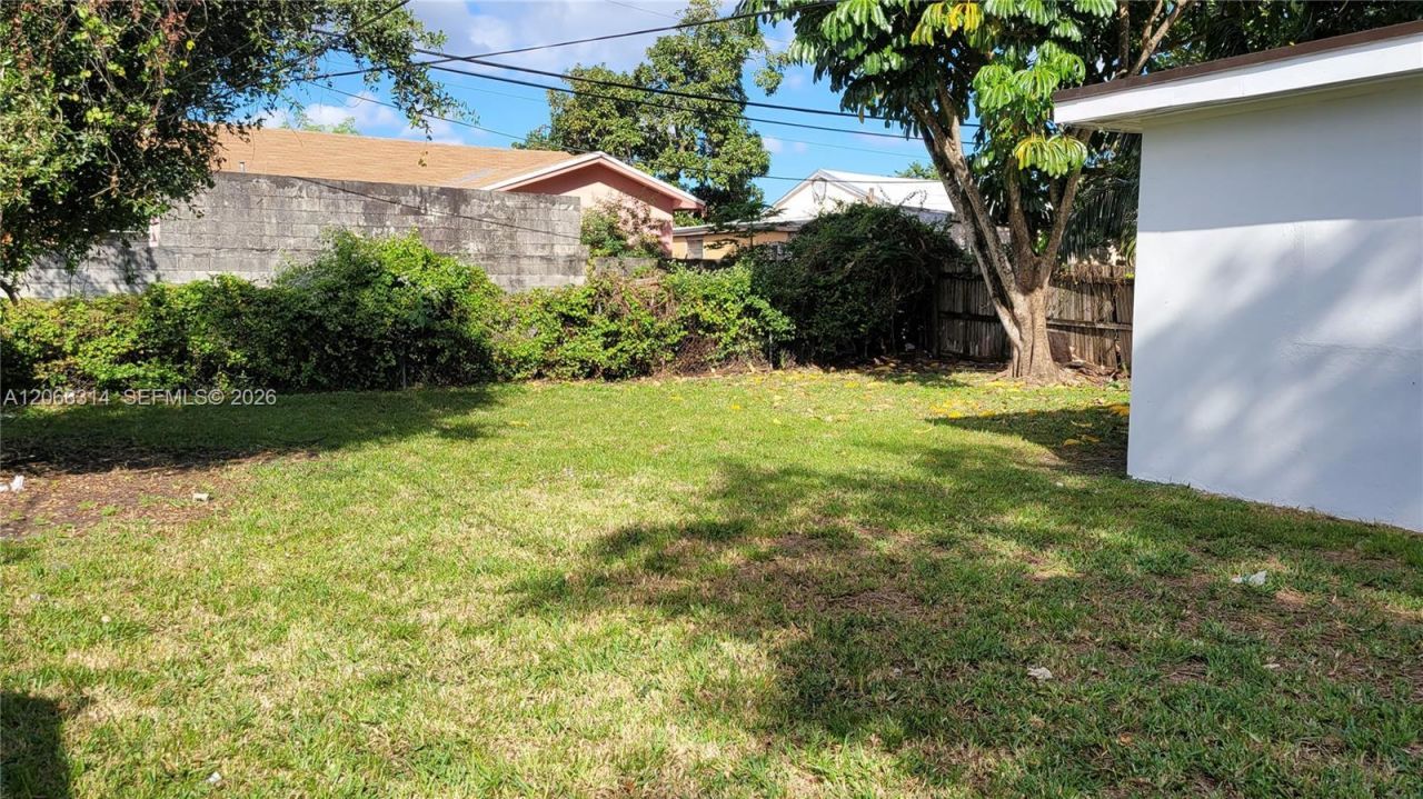 Please Call For Address, Miami, FL 33150 Photo