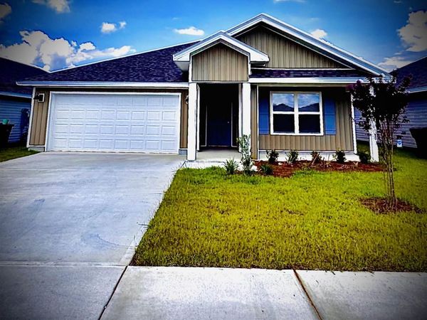2107 Sandhill St, Cantonment, FL 32533