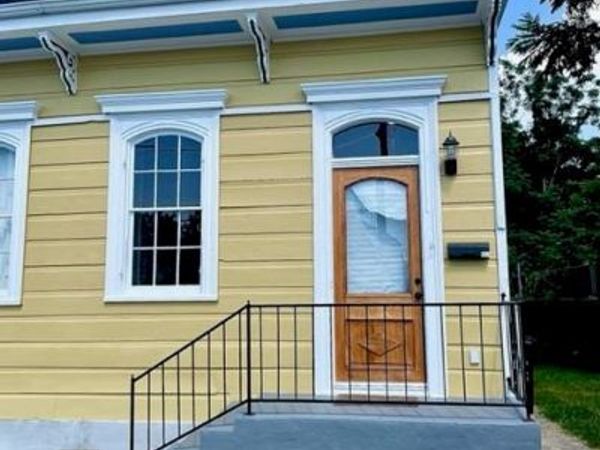 817 LIZARDI Street , New Orleans, LA 70117