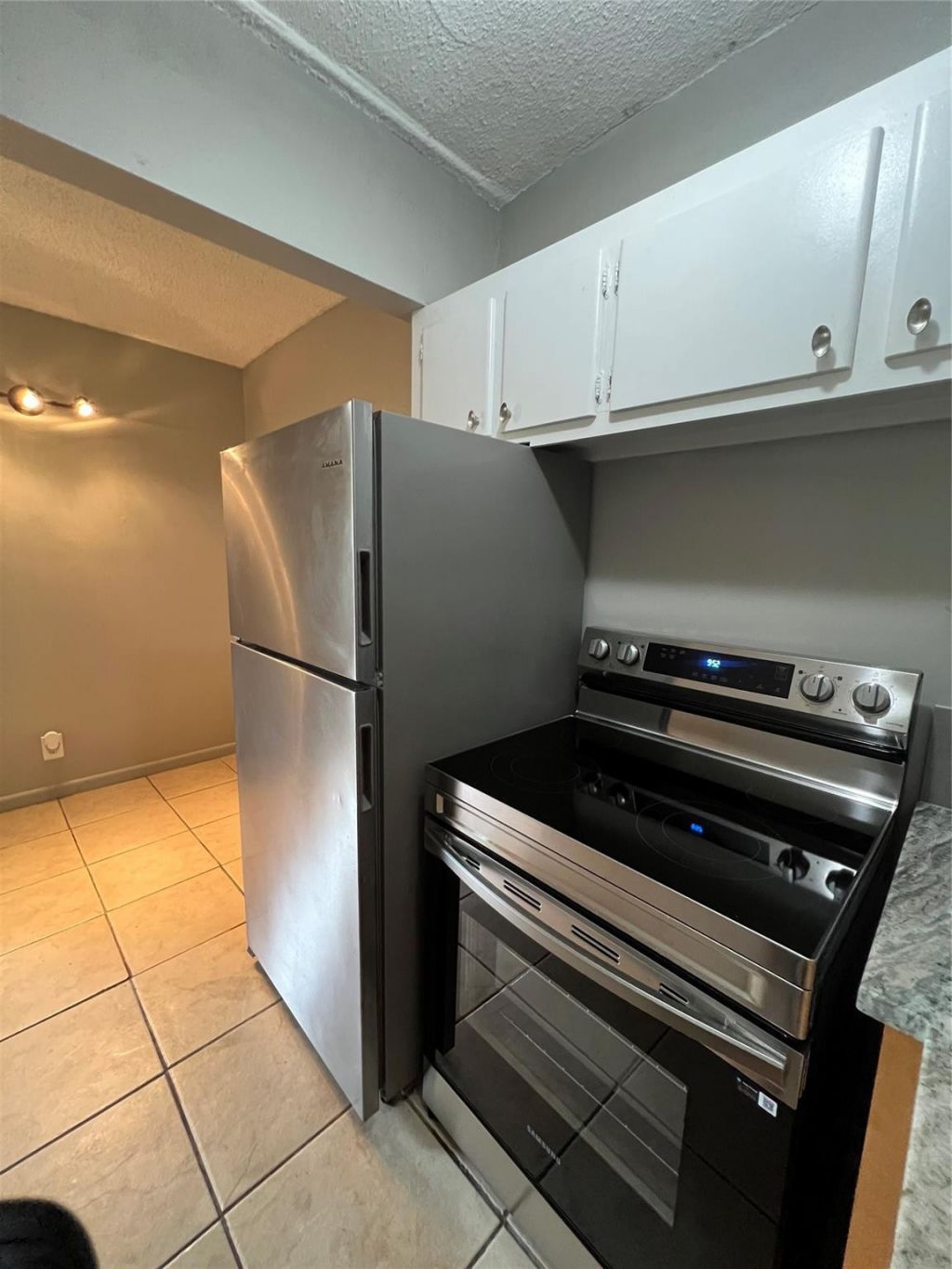 2016 NE 17th Court, Unit 4, Fort Lauderdale, FL 33305 Photo