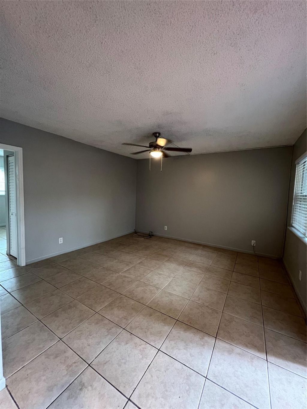 2016 NE 17th Court, Unit 4, Fort Lauderdale, FL 33305 Photo