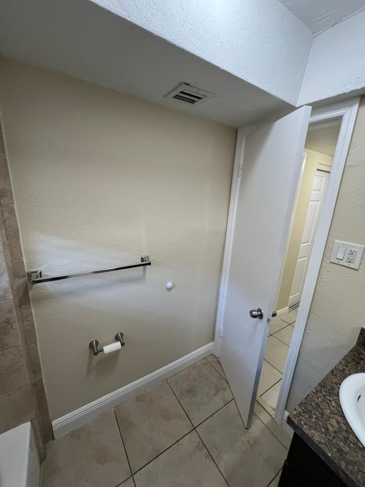 1370 NE 119th Street, Unit 137008, Miami, FL 33161 Photo