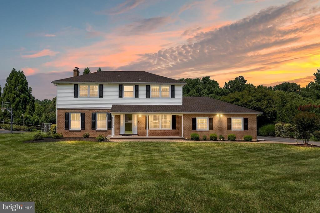 205 Clover Drive, Hockessin, DE 19707 Main Photo