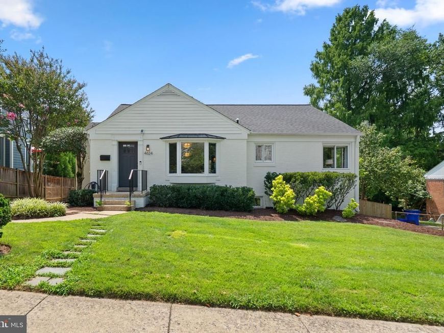 4624 Edgefield Road, Bethesda, MD 20814 Main Photo