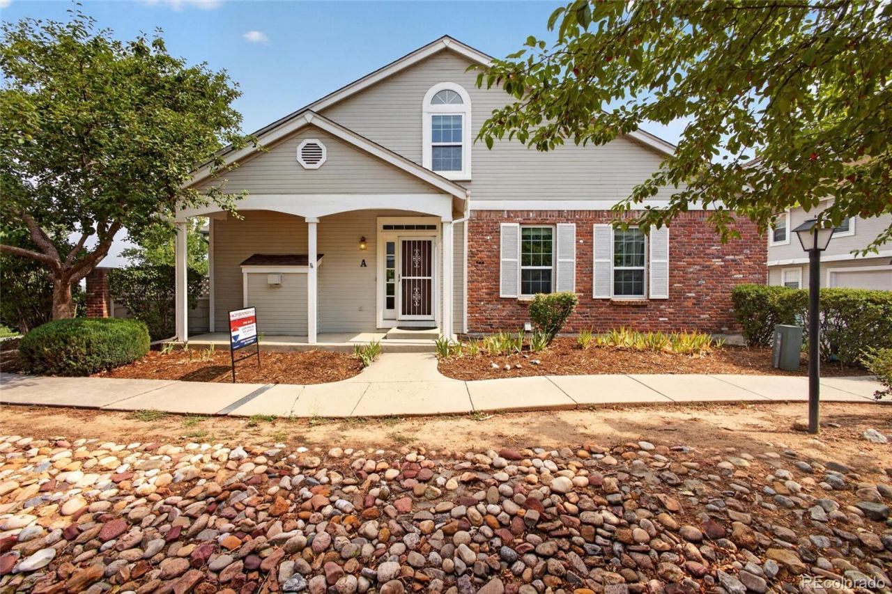 2906 W Long Circle, Unit A, Littleton, CO 80120 Main Photo