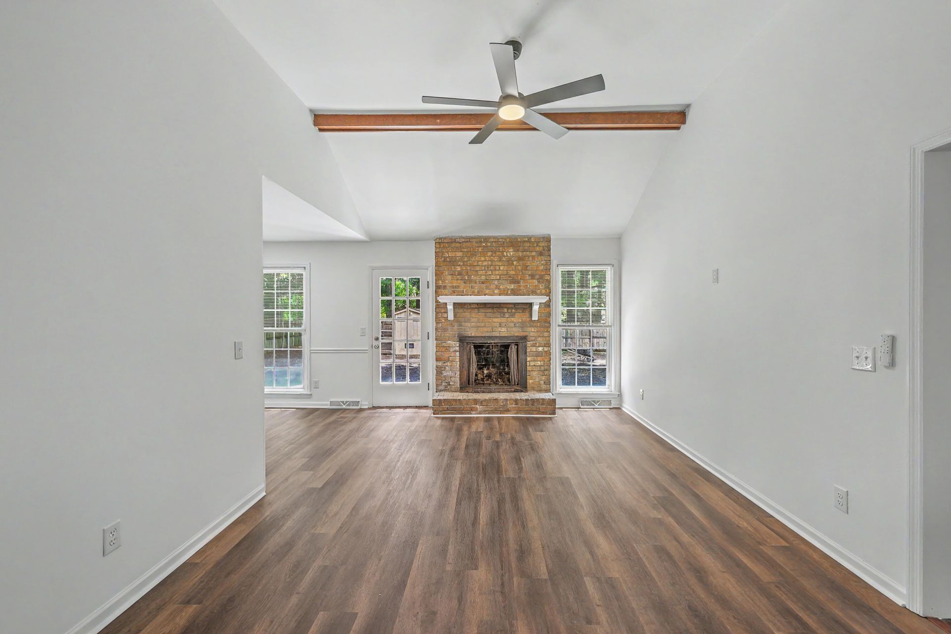 217 Beverly Drive Photo 7