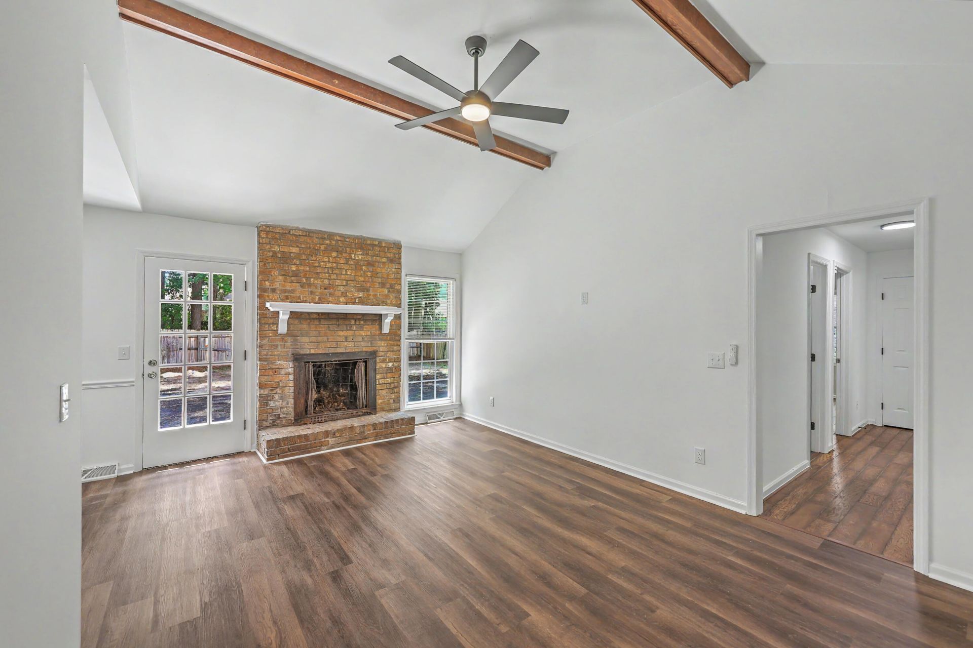 217 Beverly Drive Photo 8