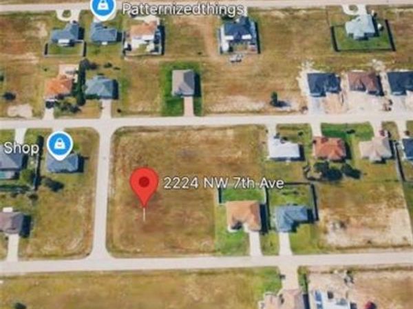 2320 Wellington AVE, ALVA, FL 33920