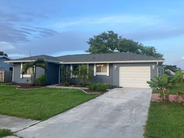 7570 BERWICK STREET , NORTH PORT, FL 34287
