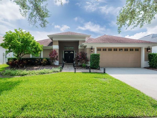 10332 ABBOTSFORD DRIVE , TAMPA, FL 33626