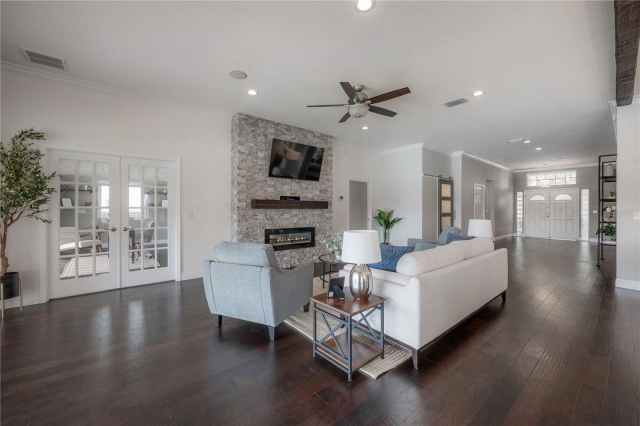 10332 Abbotsford Drive, Tampa, FL 33626 Photo