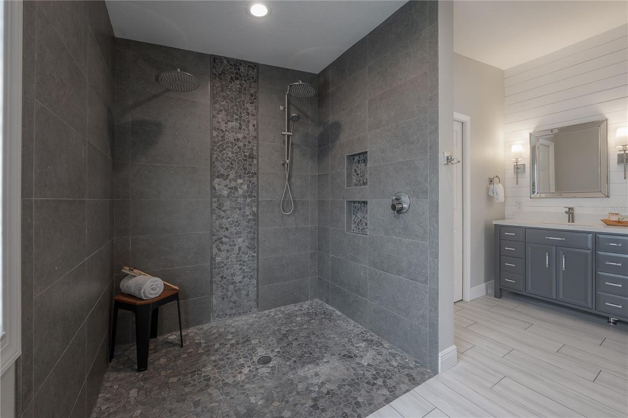10332 Abbotsford Drive, Tampa, FL 33626 Photo