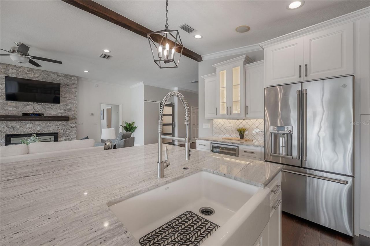 10332 Abbotsford Drive, Tampa, FL 33626 Photo