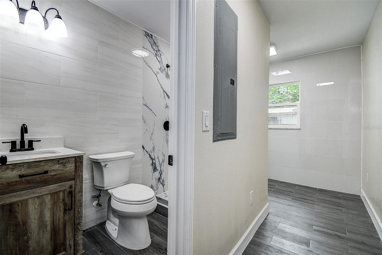 5546 113th Street, Seminole, FL 33772 Photo