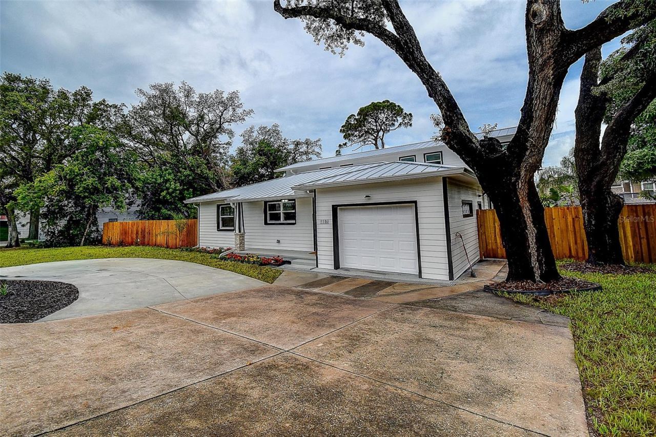5546 113th Street, Seminole, FL 33772 Photo
