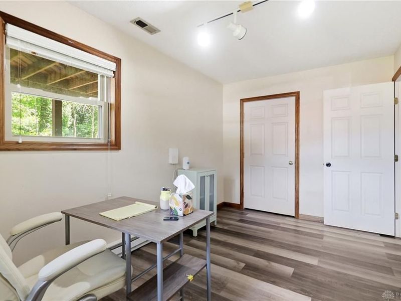 4460 E Mohave Drive, Beavercreek, OH 45431 Photo 30