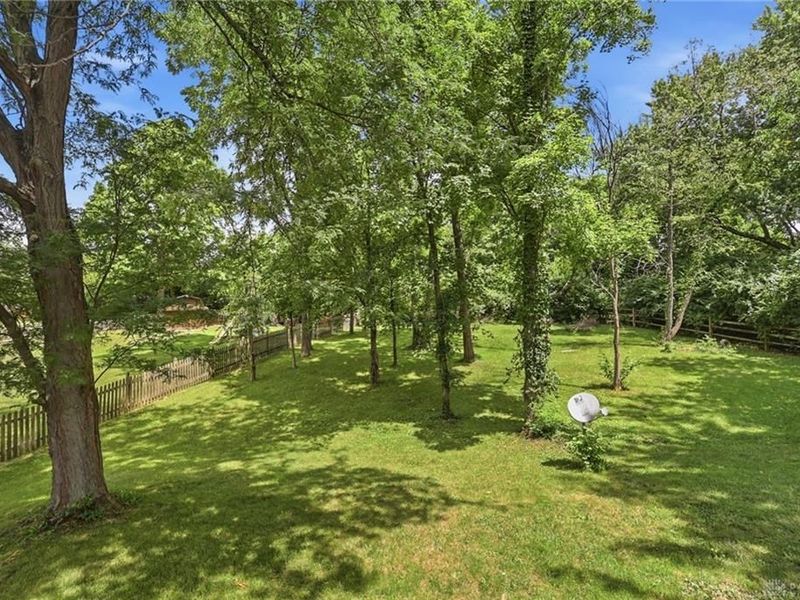 4460 E Mohave Drive, Beavercreek, OH 45431 Photo 36