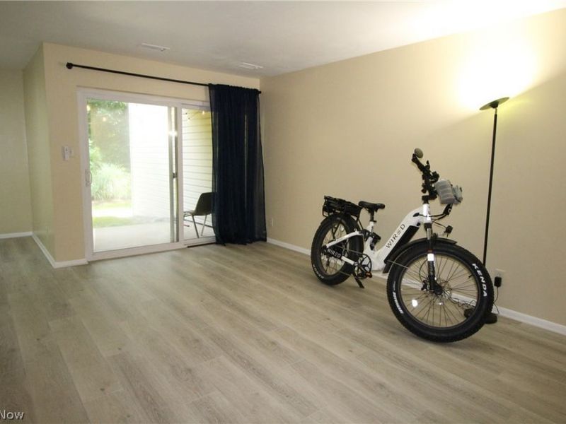 6270 Greenwood, Unit 302, Sagamore Hills, OH 44067 Photo 5