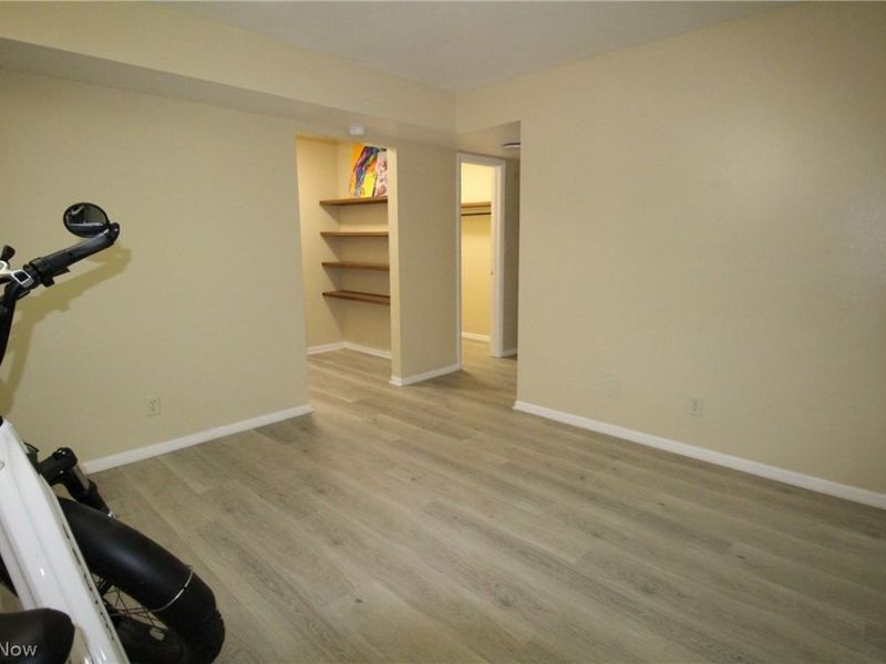 6270 Greenwood, Unit 302, Sagamore Hills, OH 44067 Photo 6