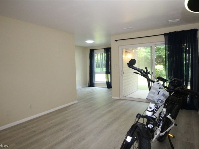 6270 Greenwood, Unit 302, Sagamore Hills, OH 44067 Photo 7