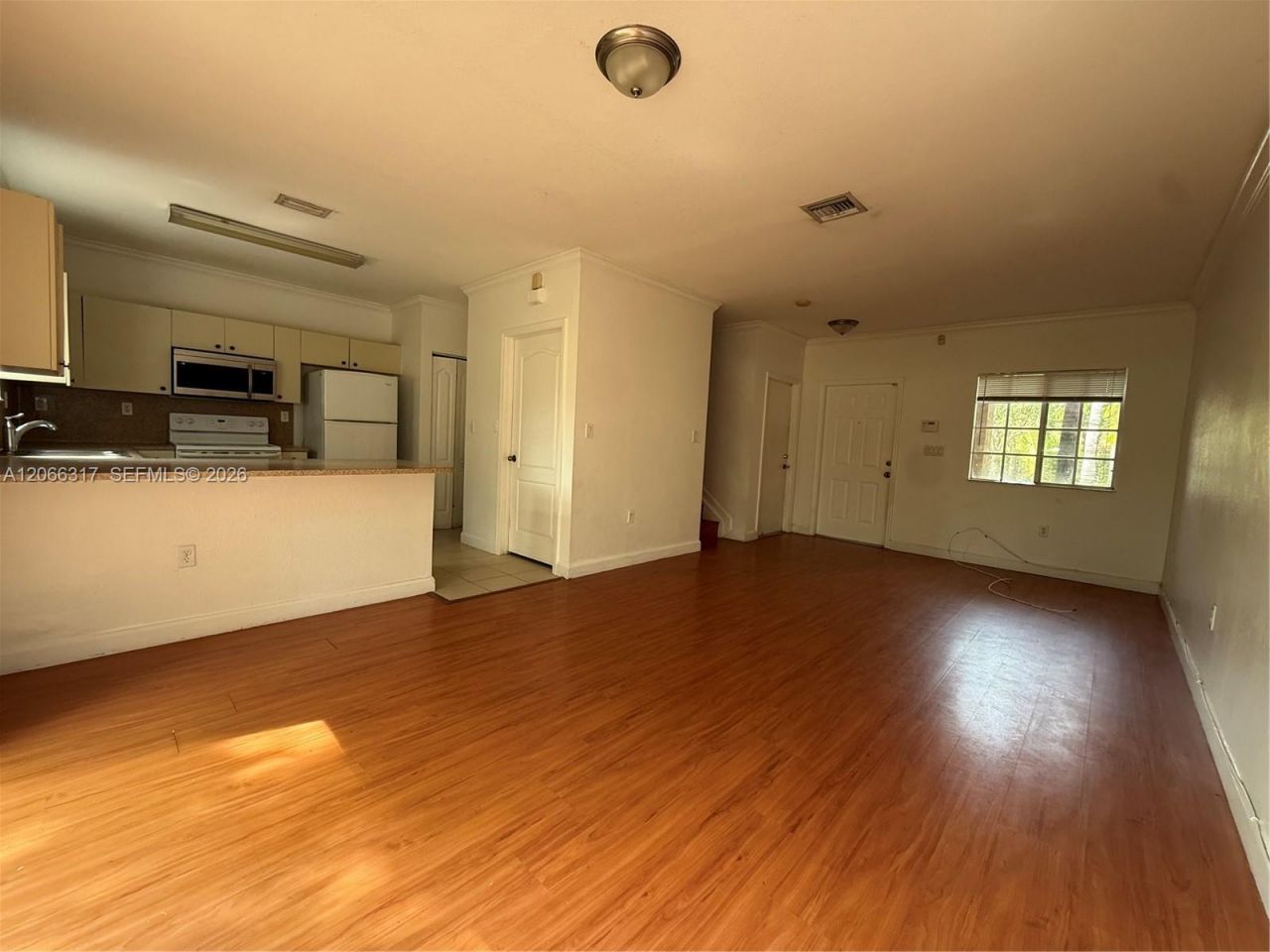 8564 SW 214th Way, Cutler Bay, FL 33189 Photo