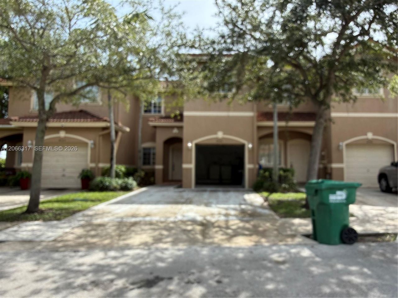 8564 SW 214th Way, Cutler Bay, FL 33189 Photo