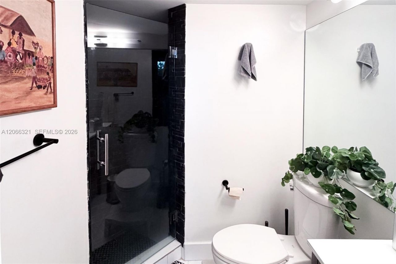 125 Jefferson Ave , Unit 121, Miami Beach, FL 33139 Photo