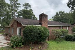 2218 NE Pineridge Street photo 4