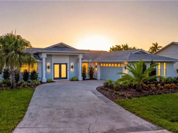 3715 SE 21st AVE , CAPE CORAL, FL 33904