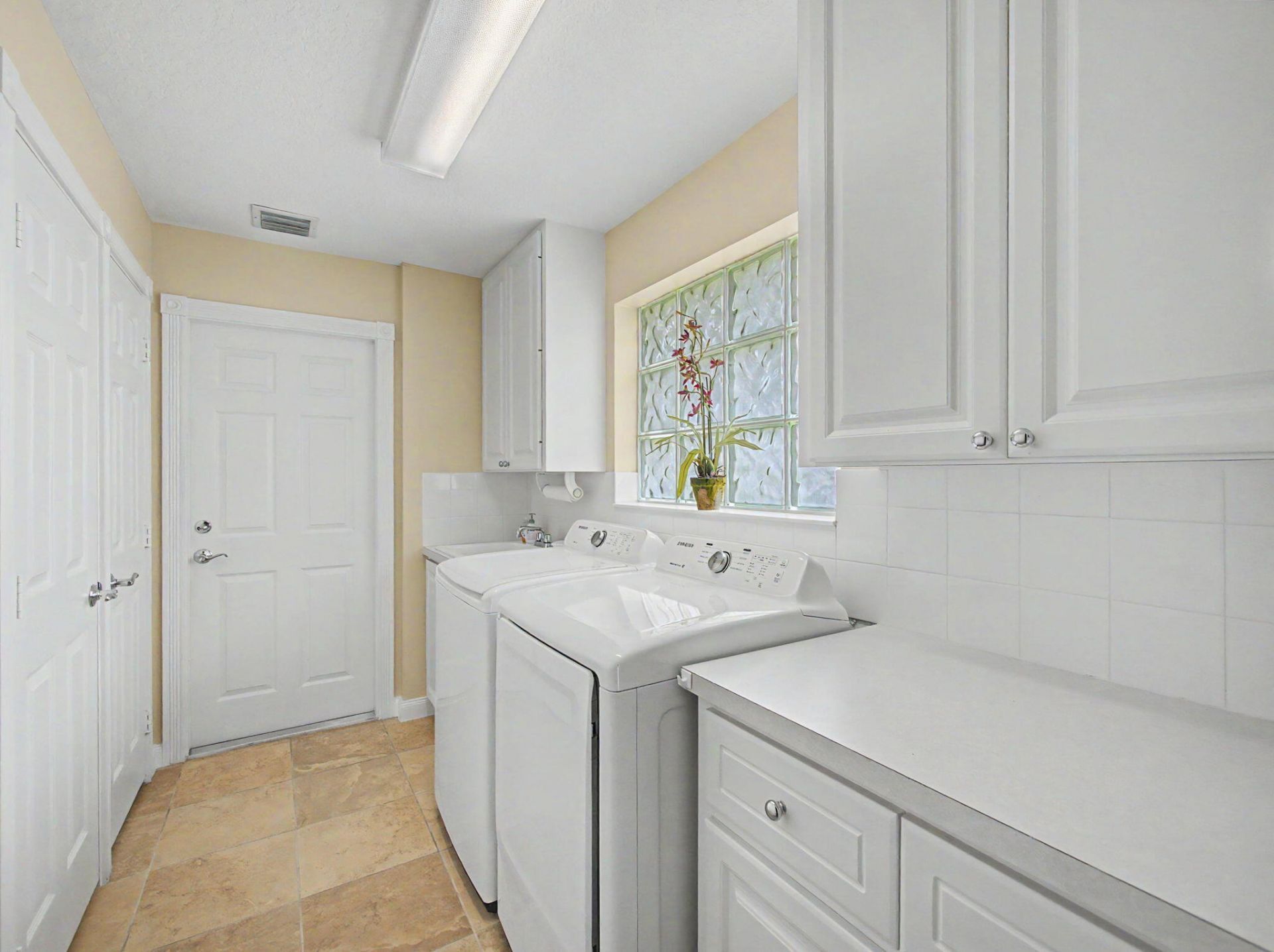 10617 SW Hartwick Drive, Port Saint Lucie, FL 34987 Photo