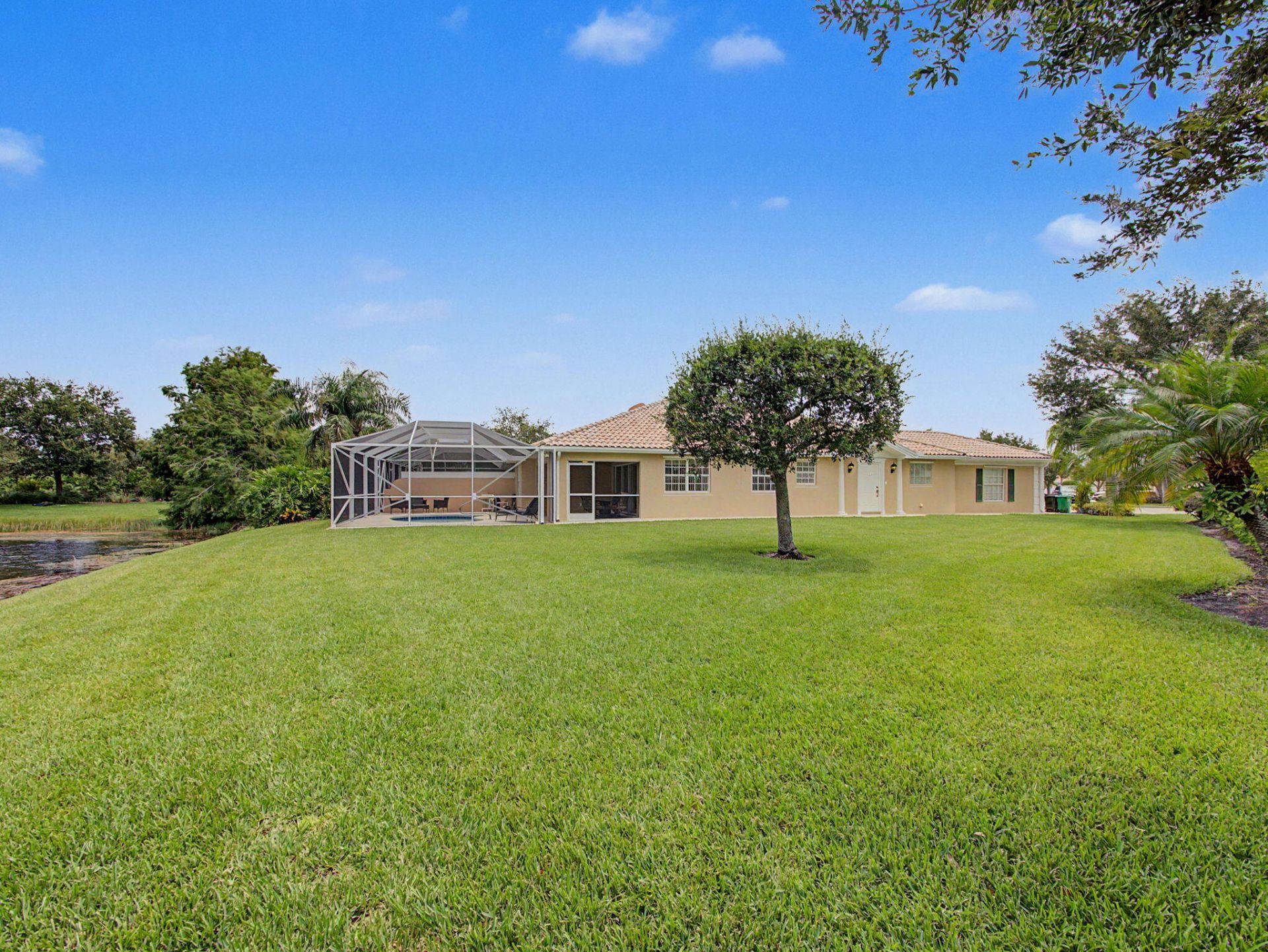 10617 SW Hartwick Drive, Port Saint Lucie, FL 34987 Photo