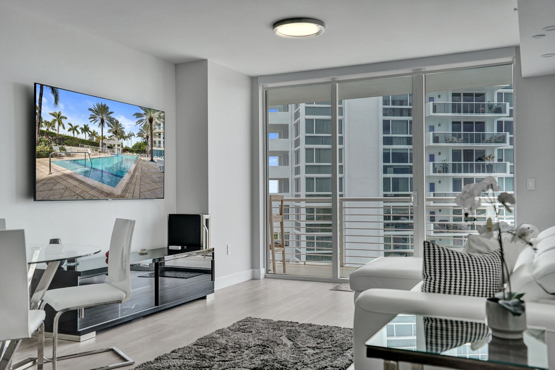 2821 N Ocean Boulevard, Unit 1106S, Fort Lauderdale, FL 33308 Photo