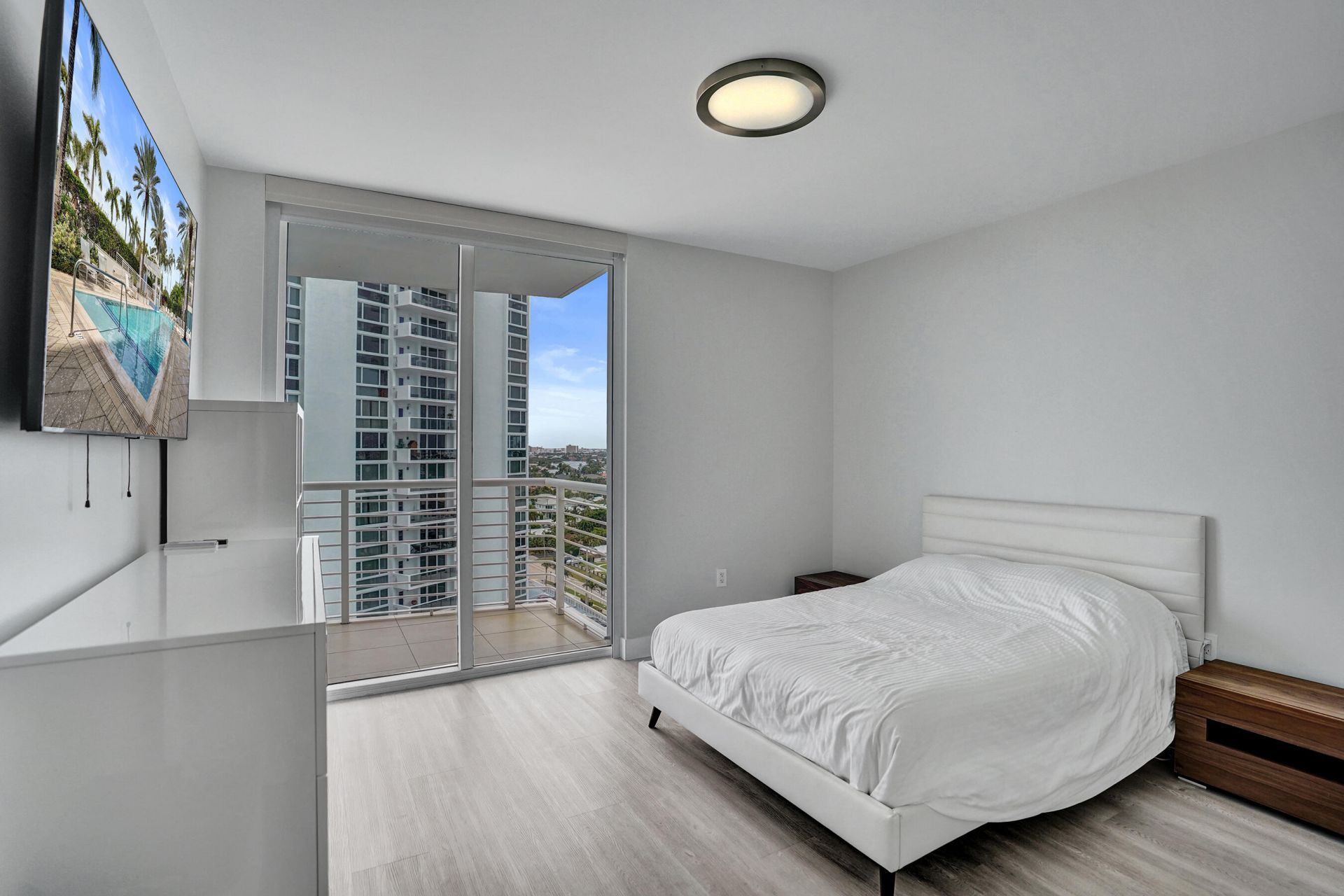 2821 N Ocean Boulevard, Unit 1106S, Fort Lauderdale, FL 33308 Photo